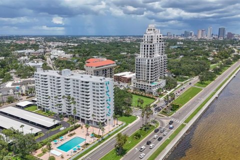 Condo in Tampa, Florida, 2 bedrooms  № 1885225 - photo 28