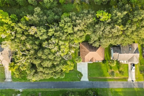 Villa ou maison à vendre à Deltona, Floride: 3 chambres, 174.93 m2 № 2391707 - photo 27