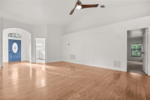 Villa ou maison à vendre à Deltona, Floride: 3 chambres, 174.93 m2 № 2391707 - photo 7