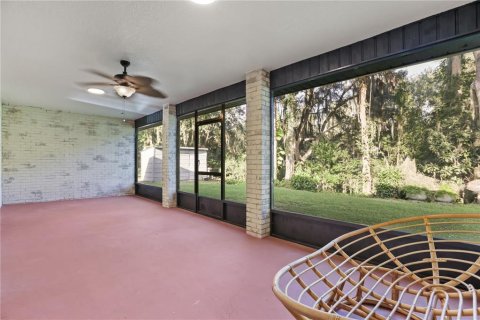 Villa ou maison à vendre à Deltona, Floride: 3 chambres, 174.93 m2 № 2391707 - photo 24