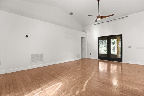 Villa ou maison à vendre à Deltona, Floride: 3 chambres, 174.93 m2 № 2391707 - photo 5