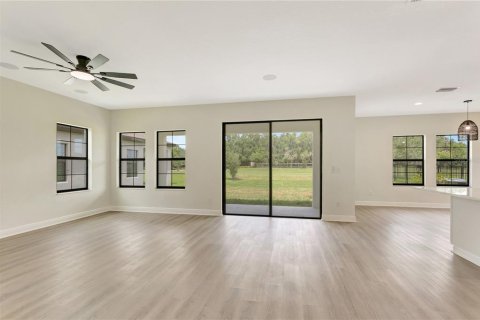 Casa en venta en Fish Hawk, Florida, 4 dormitorios, 260.5 m2 № 2196073 - foto 9