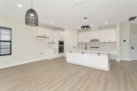 Casa en venta en Fish Hawk, Florida, 4 dormitorios, 260.5 m2 № 2196073 - foto 14