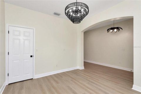 Casa en venta en Fish Hawk, Florida, 4 dormitorios, 260.5 m2 № 2196073 - foto 8