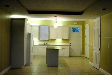 House in Kissimmee, Florida 3 bedrooms, 140.47 sq.m. № 2207105 - photo 11