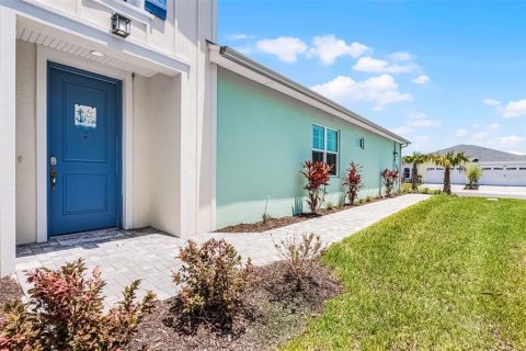 Casa en venta en Daytona Beach, Florida, 2 dormitorios, 162.39 m2 № 1725349 - foto 2