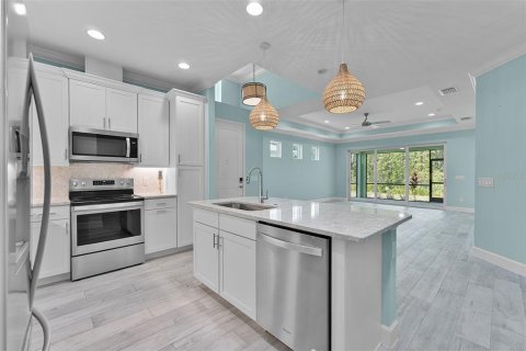 Casa en venta en Daytona Beach, Florida, 2 dormitorios, 162.39 m2 № 1725349 - foto 10