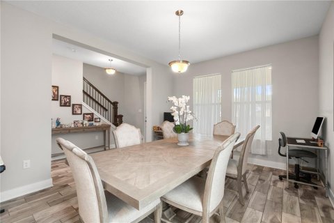 House in Lakeland, Florida 4 bedrooms, 280.56 sq.m. № 2286977 - photo 8