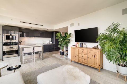 Condominio en venta en Miami, Florida, 1 dormitorio, 69.49 m2 № 1936574 - foto 7