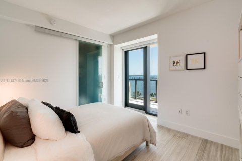 Condominio en venta en Miami, Florida, 1 dormitorio, 69.49 m2 № 1936574 - foto 10