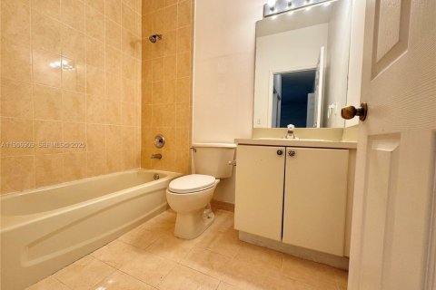 Condominio en alquiler en Homestead, Florida, 2 dormitorios, 97.36 m2 № 2034592 - foto 29