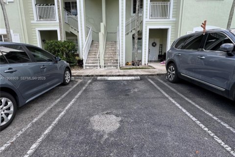 Condominio en alquiler en Homestead, Florida, 2 dormitorios, 97.36 m2 № 2034592 - foto 3