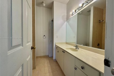 Condominio en alquiler en Homestead, Florida, 2 dormitorios, 97.36 m2 № 2034592 - foto 21