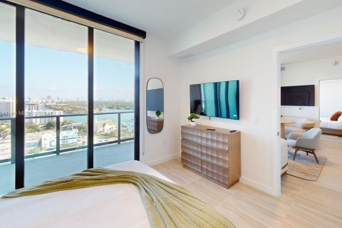Condo in Miami Beach, Florida, 2 bedrooms  № 1857070 - photo 3