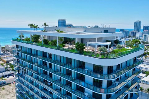 Condo in Miami Beach, Florida, 2 bedrooms  № 1857070 - photo 29