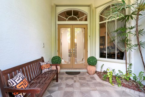 Villa ou maison à vendre à West Palm Beach, Floride: 4 chambres, 261.24 m2 № 2270439 - photo 6