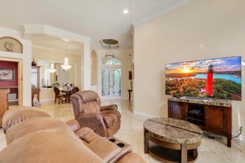 Villa ou maison à vendre à West Palm Beach, Floride: 4 chambres, 261.24 m2 № 2270439 - photo 22
