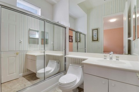Villa ou maison à vendre à West Palm Beach, Floride: 4 chambres, 261.24 m2 № 2270439 - photo 17