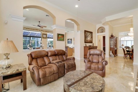 Villa ou maison à vendre à West Palm Beach, Floride: 4 chambres, 261.24 m2 № 2270439 - photo 21