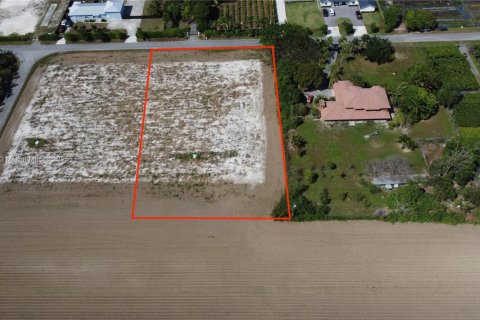 Terreno en venta en Homestead, Florida № 1862981 - foto 4