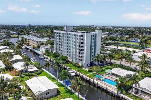 Condo in Pompano Beach, Florida, 2 bedrooms  № 2068701