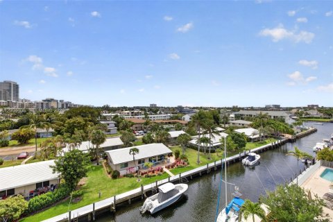 Condo in Pompano Beach, Florida, 2 bedrooms  № 2068701 - photo 21