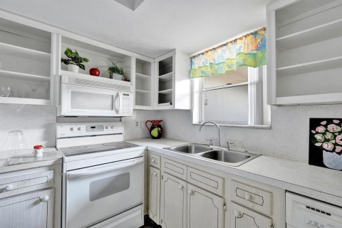 Copropriété à vendre à West Palm Beach, Floride: 2 chambres, 85.47 m2 № 2154118 - photo 26