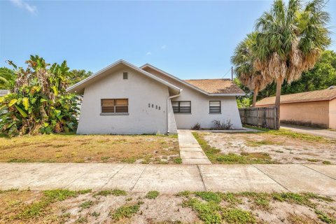 Immobilier commercial à vendre à Saint Petersburg, Floride: 8 chambres, 264.12 m2 № 1866885 - photo 29