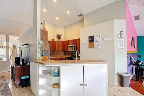 Casa en alquiler en Orlando, Florida, 4 dormitorios, 188.41 m2 № 1918933 - foto 13