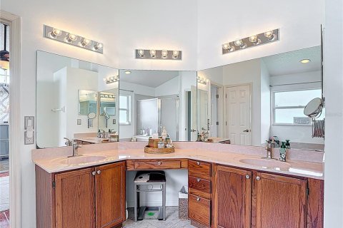 Casa en alquiler en Orlando, Florida, 4 dormitorios, 188.41 m2 № 1918933 - foto 21