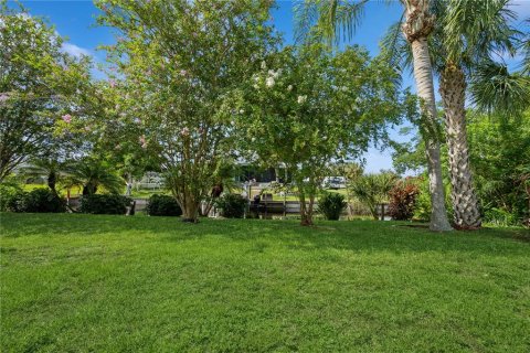 House in Punta Gorda, Florida 3 bedrooms, 146.23 sq.m. № 1792276 - photo 7