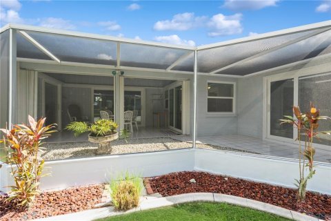 House in Punta Gorda, Florida 3 bedrooms, 146.23 sq.m. № 1792276 - photo 30