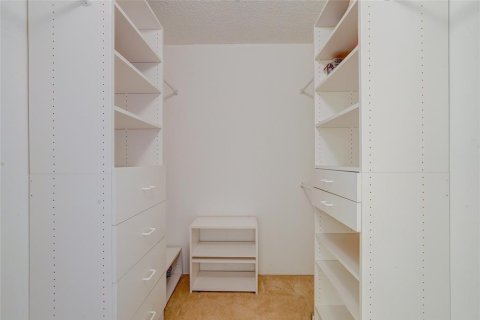 Appartement à louer à Miami Beach, Floride: 1 chambre, 127.37 m2 № 1146693 - photo 1
