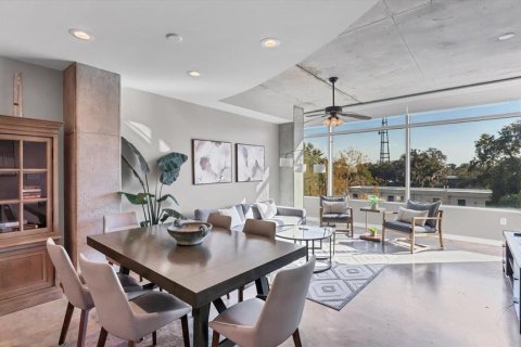 Copropriété à louer à Orlando, Floride: 2 chambres, 117.8 m2 № 2384163 - photo 17