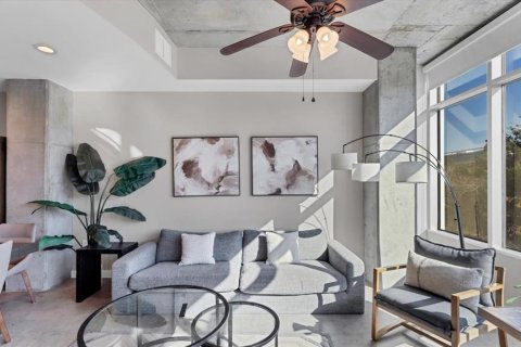 Copropriété à louer à Orlando, Floride: 2 chambres, 117.8 m2 № 2384163 - photo 10