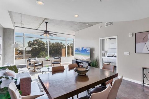 Copropriété à louer à Orlando, Floride: 2 chambres, 117.8 m2 № 2384163 - photo 18