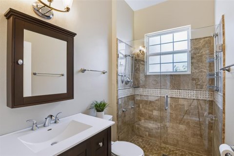 Casa en venta en Clermont, Florida, 4 dormitorios, 263.01 m2 № 2386178 - foto 21