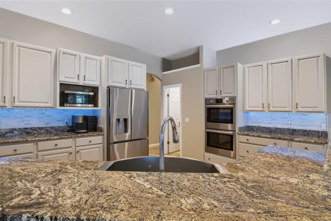 Casa en venta en Clermont, Florida, 4 dormitorios, 263.01 m2 № 2386178 - foto 5