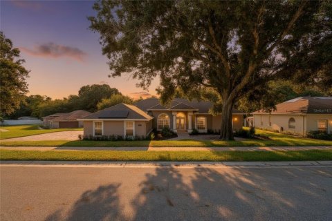 Casa en Clermont, Florida 4 dormitorios, 263.01 m2 № 2386178