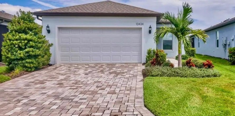 Casa en Parrish, Florida 2 dormitorios, 130.53 m2 № 2421763