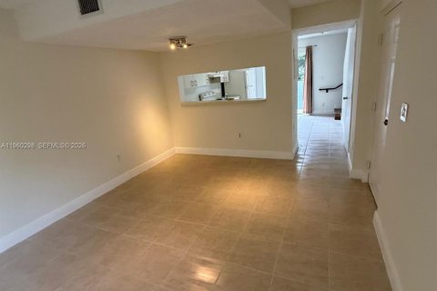 Condominio en alquiler en Miami, Florida, 2 dormitorios, 104.98 m2 № 2027707 - foto 20