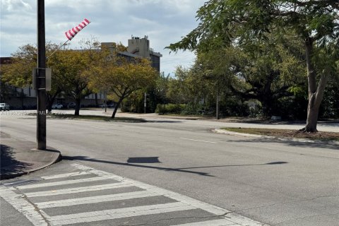 Villa ou maison à louer à Coral Gables, Floride: 3 chambres, 85.28 m2 № 2028625 - photo 27