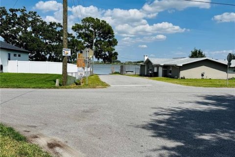 Casa en venta en Winter Haven, Florida, 4 dormitorios, 283.35 m2 № 2157891 - foto 23