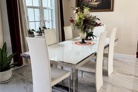 Casa en venta en Winter Haven, Florida, 4 dormitorios, 283.35 m2 № 2157891 - foto 25
