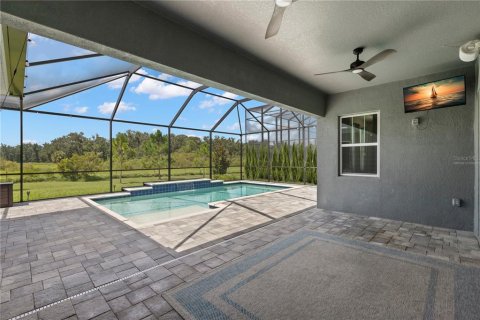 House in Riverview, Florida 5 bedrooms, 363.34 sq.m. № 1848501 - photo 11