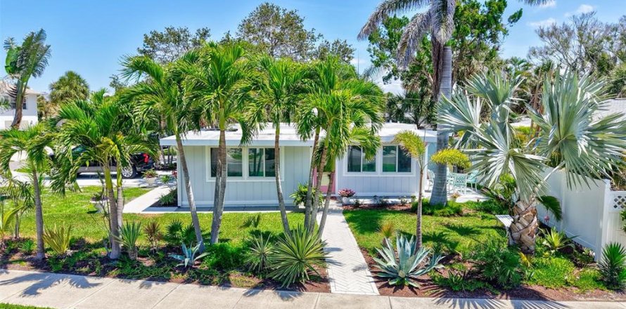 Villa ou maison à Sarasota, Floride 2 chambres, 67.35 m2 № 1747728