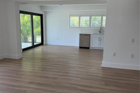 Villa ou maison à vendre à Palm Harbor, Floride: 5 chambres, 236.44 m2 № 2220553 - photo 29