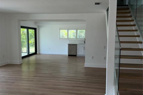 Villa ou maison à vendre à Palm Harbor, Floride: 5 chambres, 236.44 m2 № 2220553 - photo 15