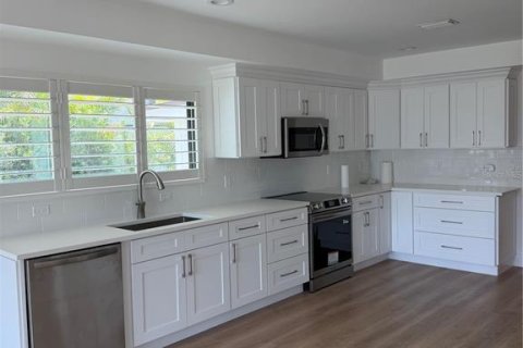 Villa ou maison à vendre à Palm Harbor, Floride: 5 chambres, 236.44 m2 № 2220553 - photo 10