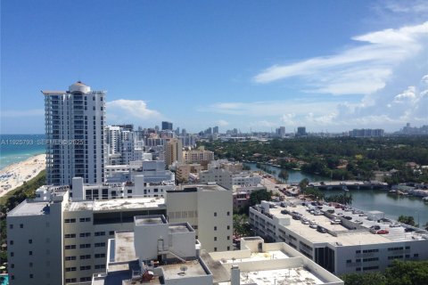 Copropriété à vendre à Miami Beach, Floride: 49.98 m2 № 1985896 - photo 3
